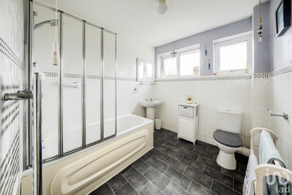 Additional image 13 of Pinewood Drive, Coventry, CV3