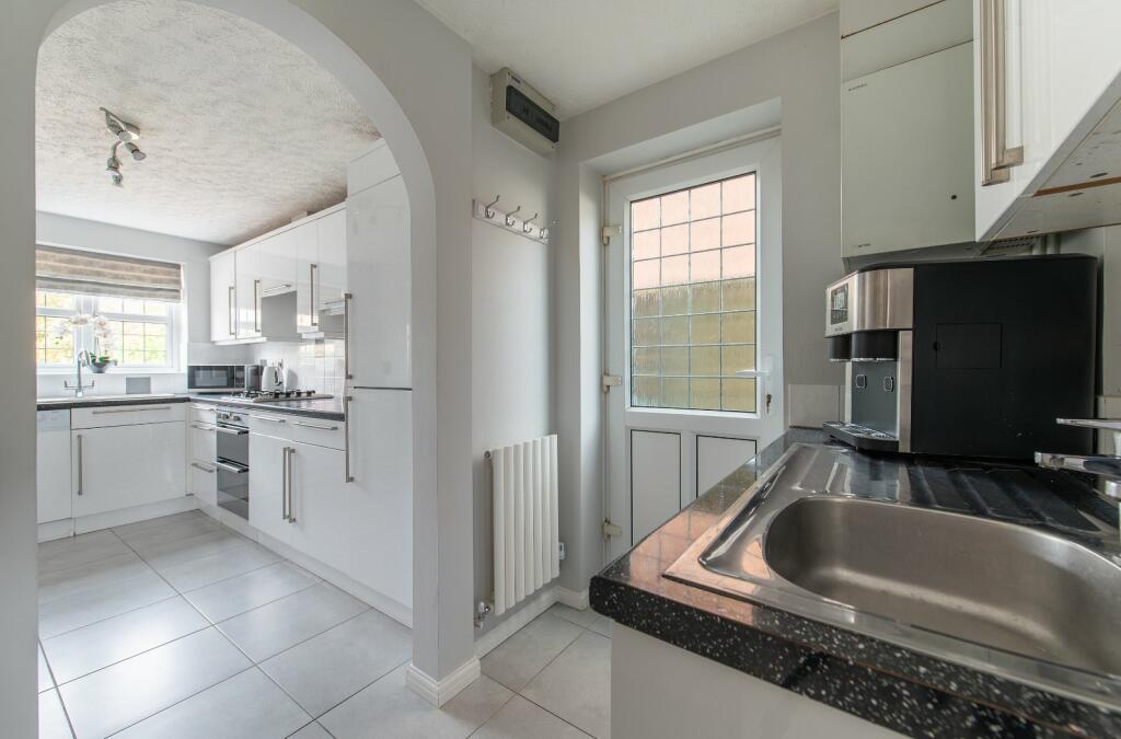 Additional image 8 of Rowmarsh Close, Northfleet, Gravesend, Kent, DA11