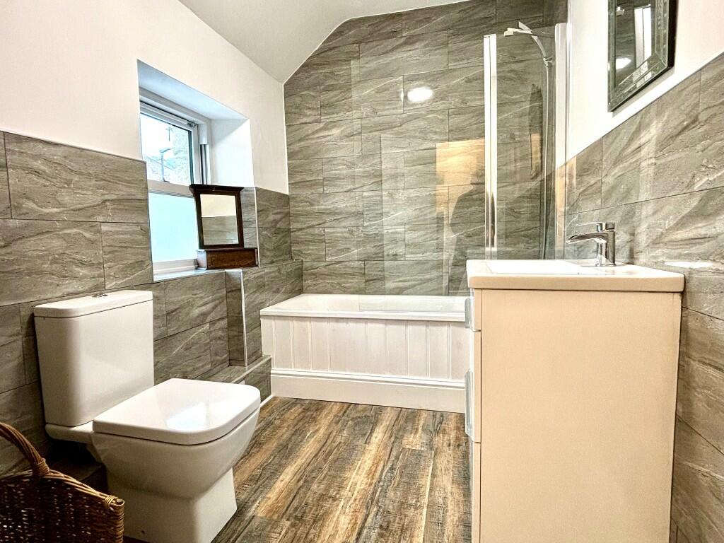 Additional image 18 of Old Hackney Lane, Matlock, Derbyshire, DE4