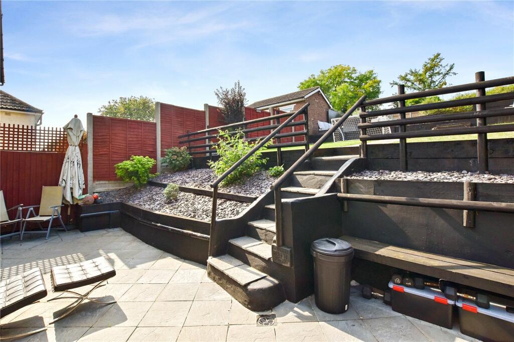 Additional image 19 of Midhurst Hill, Bexleyheath, DA6