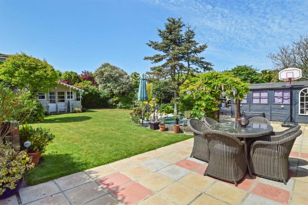 Additional image 27 of Lonsdale Avenue, Margate