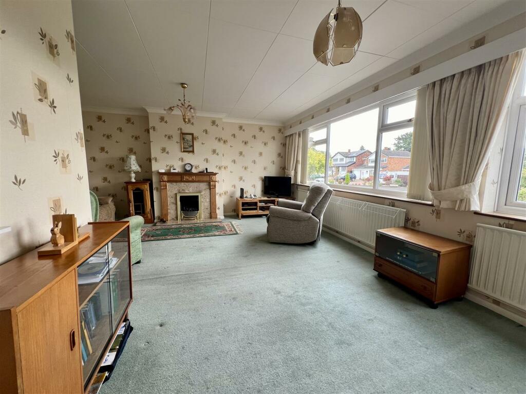 Additional image 3 of Blackthorn Road, Stratford-Upon-Avon
