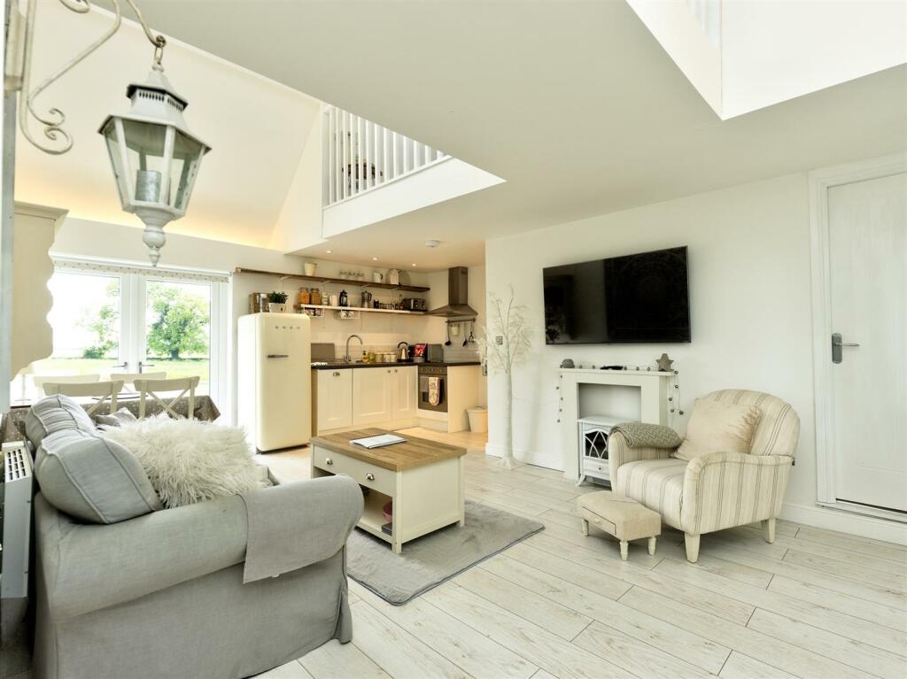 Additional image 33 of Wrinehill Road, Wybunbury, Cheshire