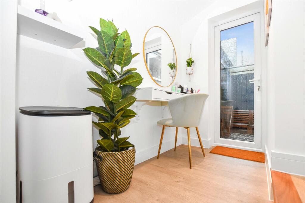 Additional image 12 of Broadway, Bexleyheath, DA6