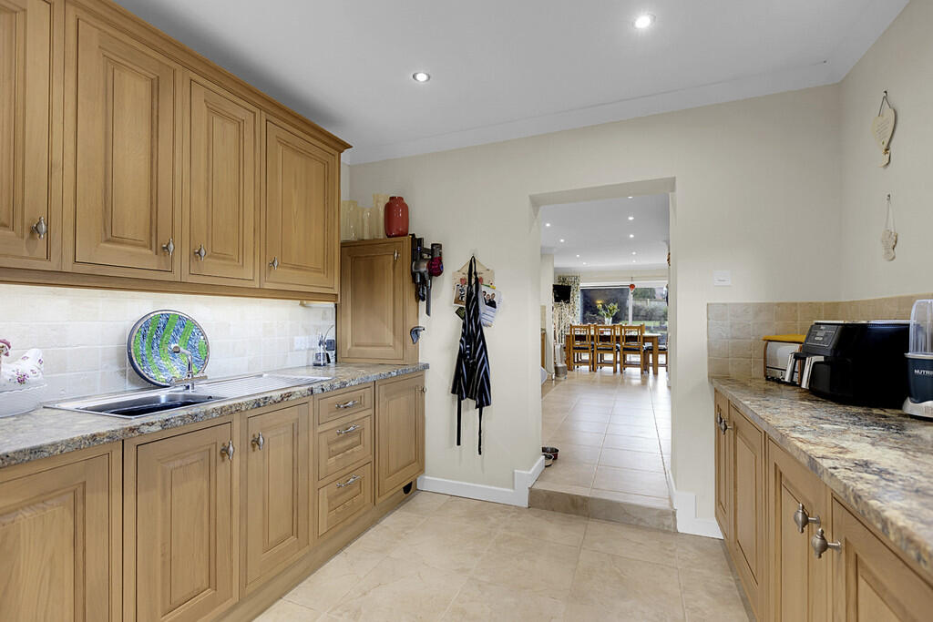 Additional image 21 of Beauty Bank