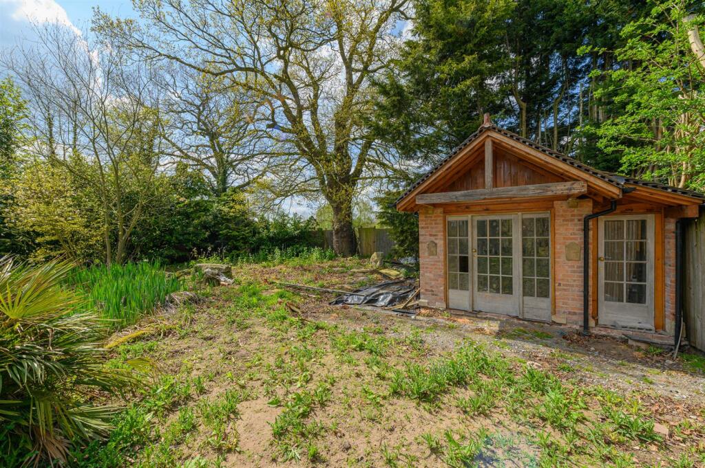 Additional image 22 of Oak Bank Barn & French Barn, Heatley Lane, Broomhall, Nantwich