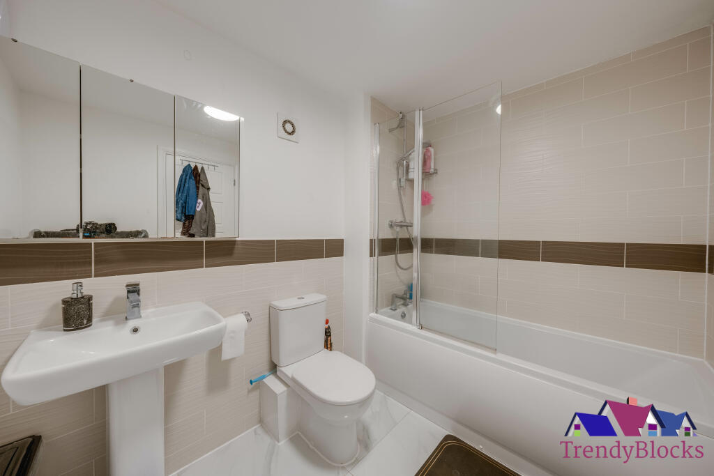 Additional image 26 of Burroughs Drive, Dartford, Kent, DA1