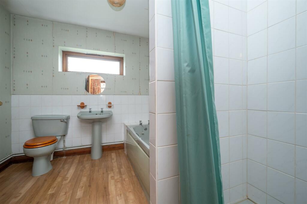 Additional image 11 of Luddington, Stratford-Upon-Avon