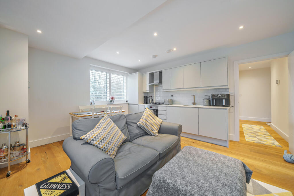 Progressive Close, Sidcup, DA14 5HZ