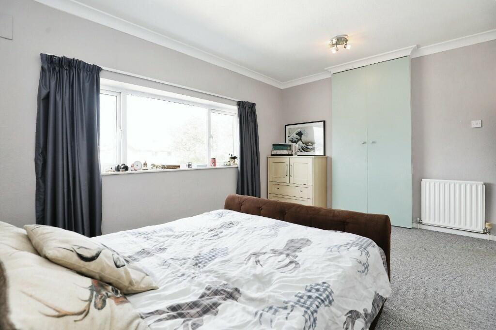 Additional image 7 of Pet Supplies & Plant Shop + Accom - Warwickshire [CV32 7JE]