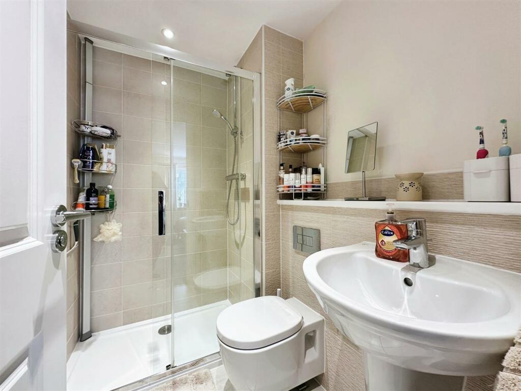 Additional image 15 of Poplar Way, Whitnash, Leamington Spa