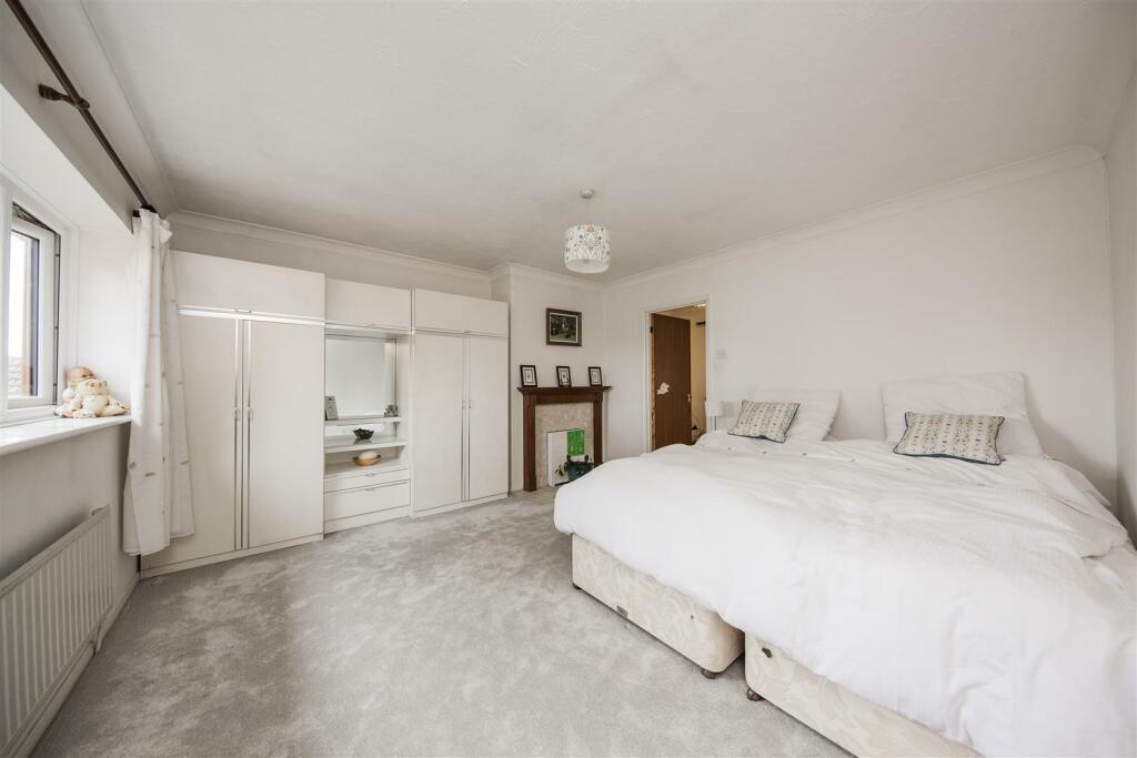 Additional image 15 of Southfleet Avenue, Longfield