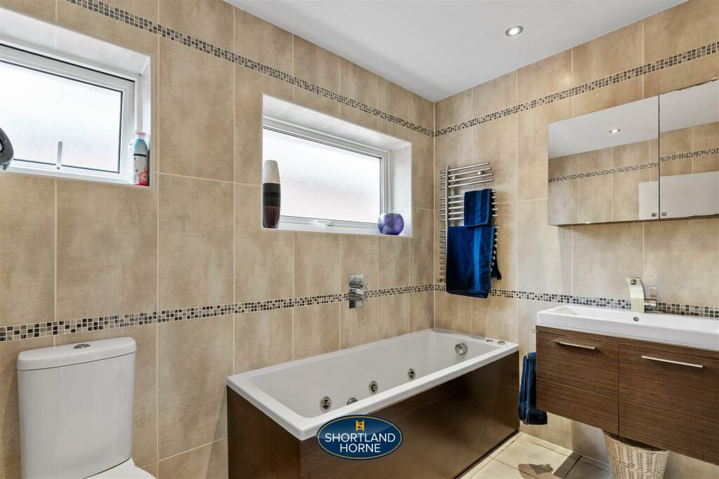 Additional image 25 of Knoll Drive, Styvechale, Coventry