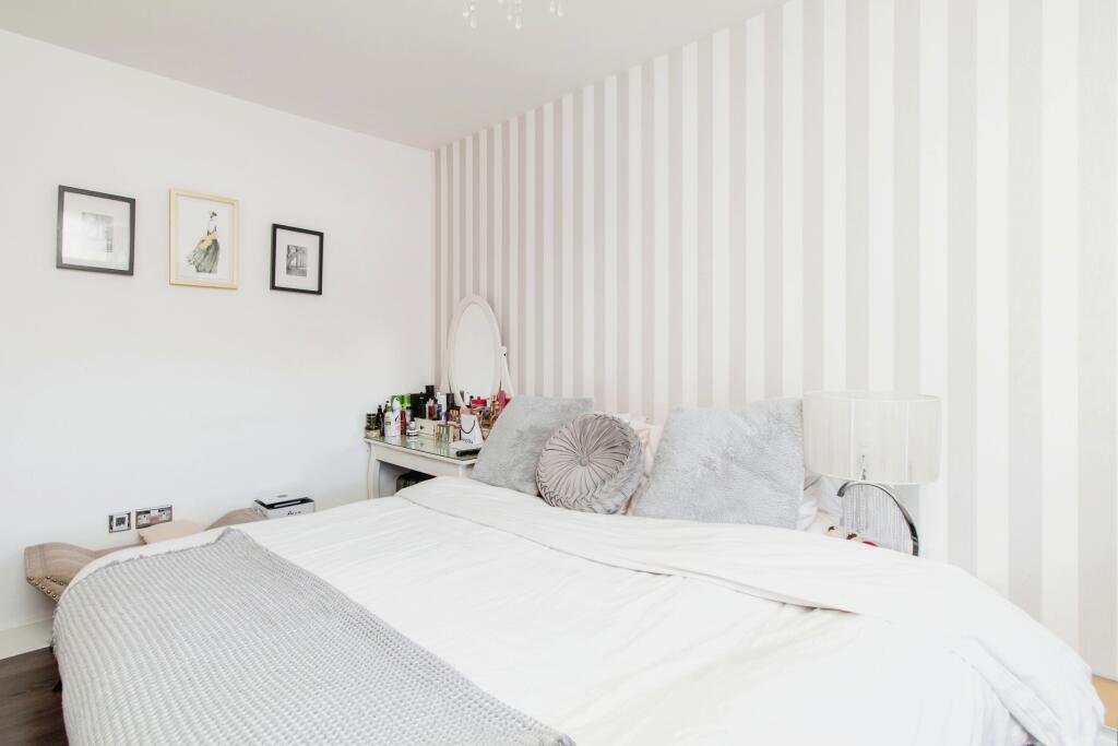 Additional image 10 of Southfields Green, GRAVESEND, Kent, DA11