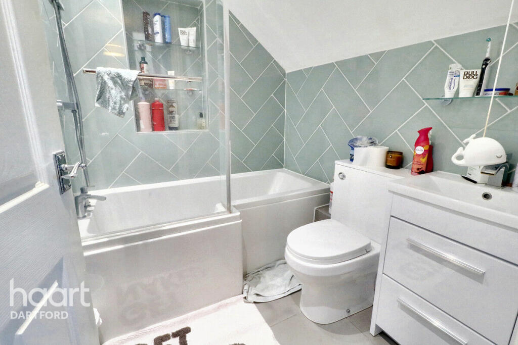 Additional image 12 of Lingfield Avenue, Dartford