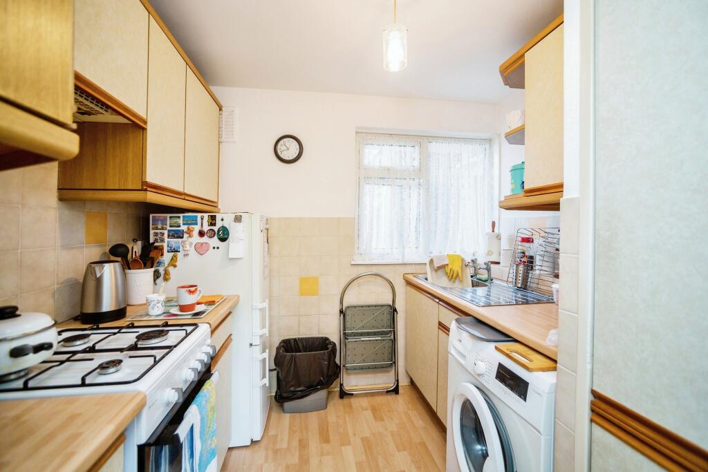 Additional image 5 of Park Place, Gravesend, DA12