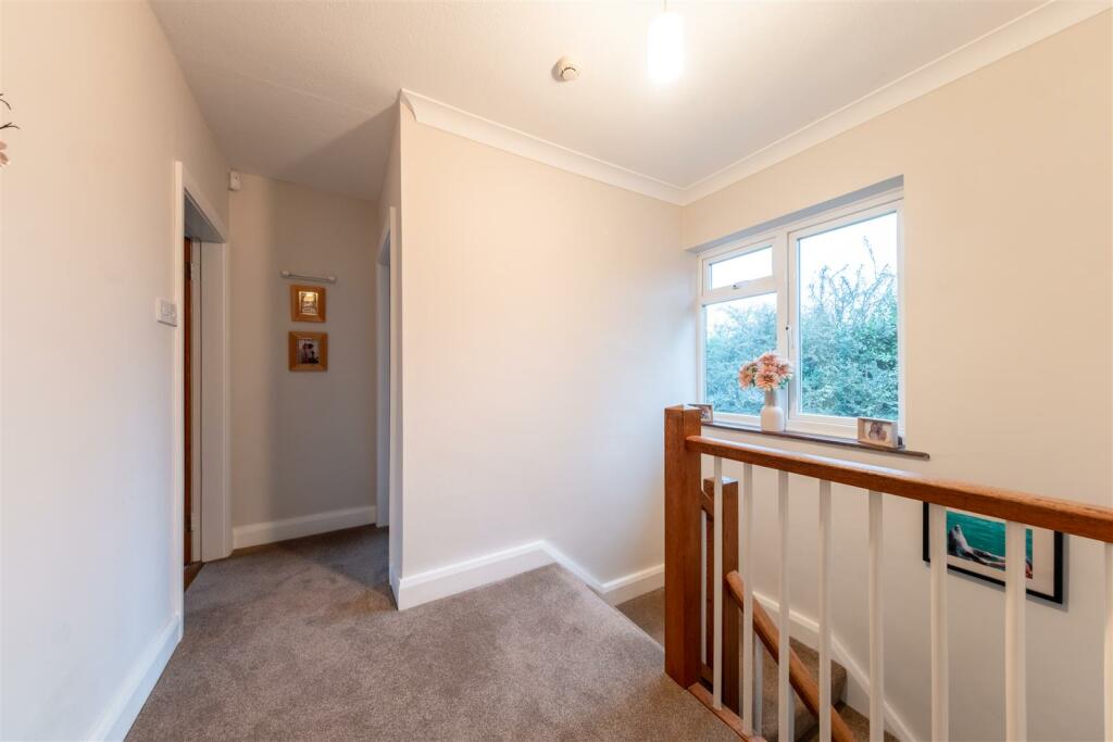 Additional image 29 of Rosslyn Lane, Cuddington