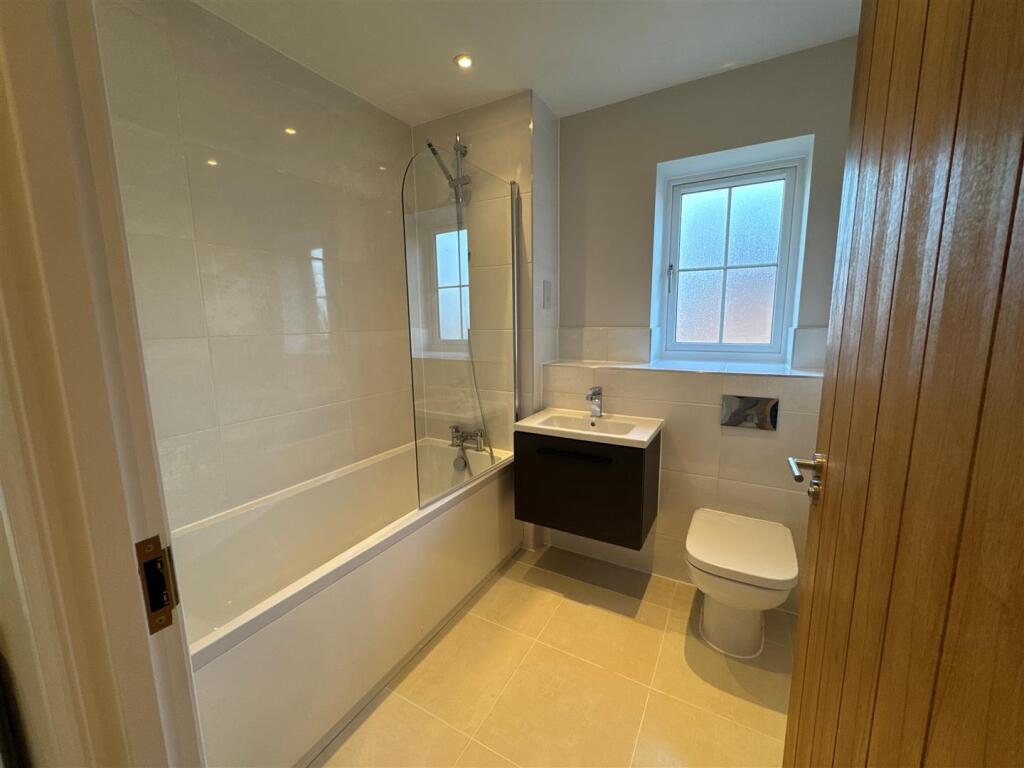 Additional image 10 of Bishopton Lane, Bishopton, Stratford-Upon-Avon