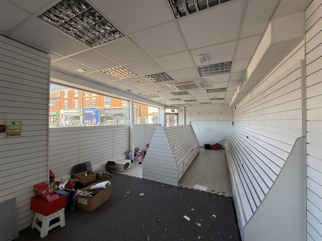 Additional image 2 of Victoria Street