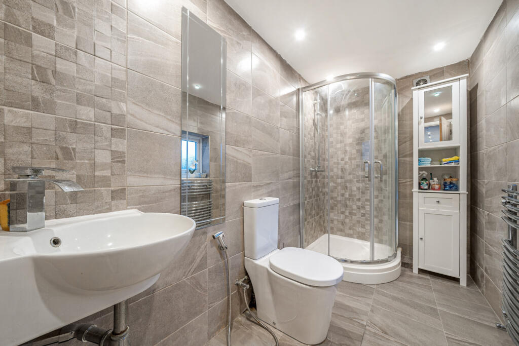 Additional image 21 of Ranworth Close, Erith