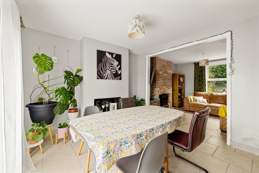 Additional image 3 of Beachborough, Newington, Folkestone, CT18