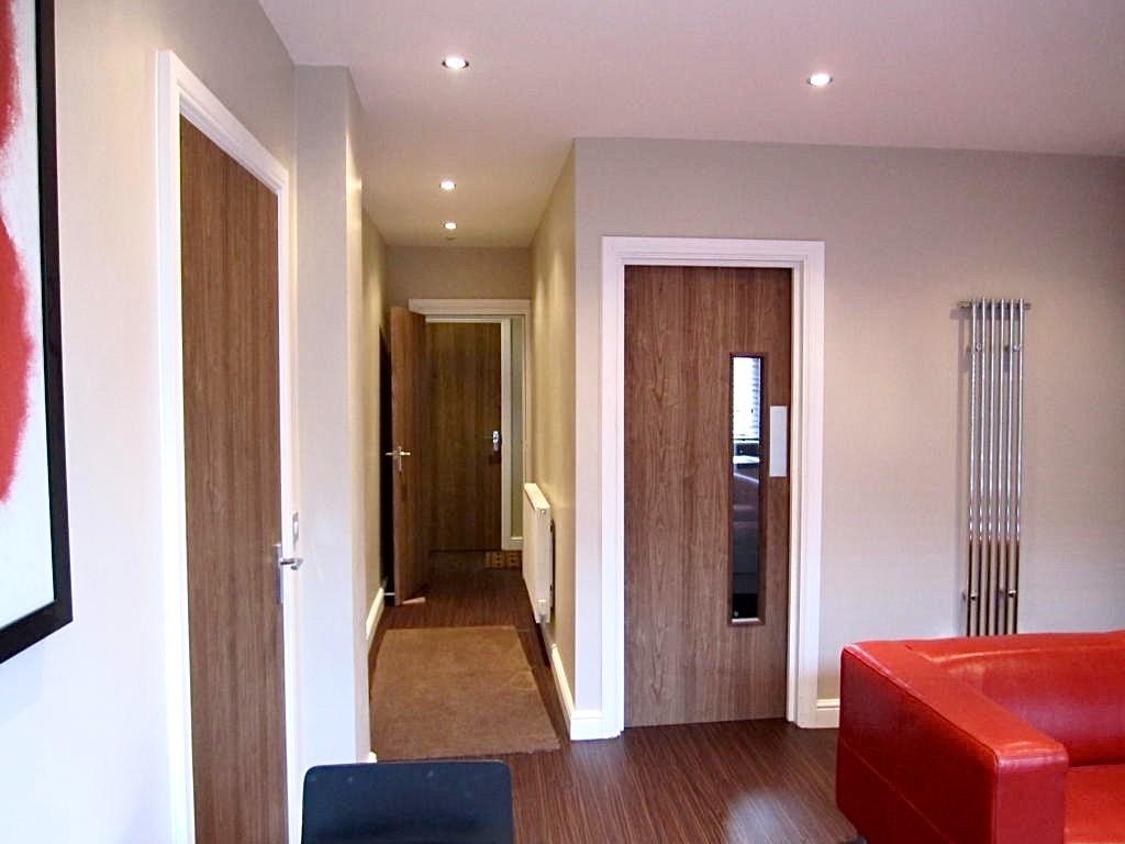 Additional image 3 of 98 The Railway Residence, CW1 (BENTLEY INTERNS AUGUST 2025)