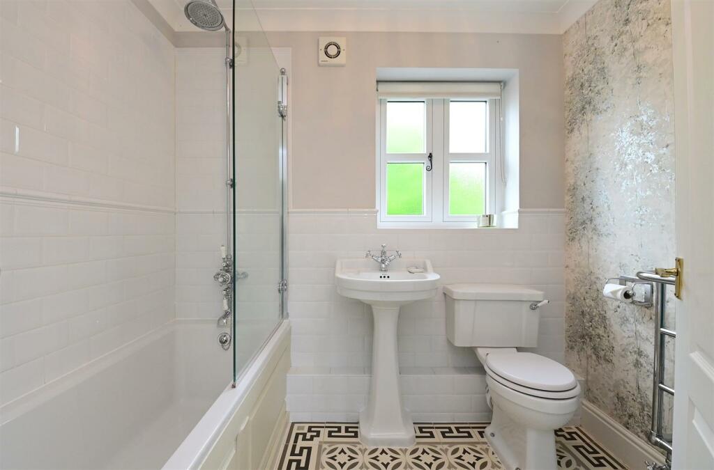 Additional image 23 of Mulberry Cottage, Coton Road, Walton on Trent, DE12