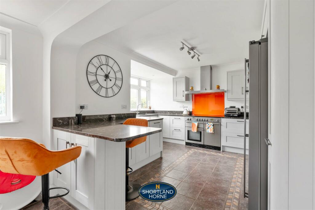 Additional image 7 of Knoll Drive, Styvechale, Coventry