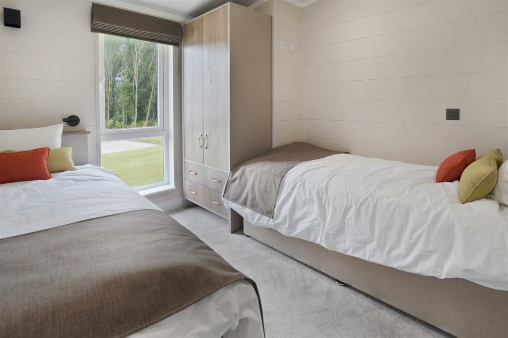 Additional image 11 of Bosworth Lakeside Lodges, Market Bosworth,