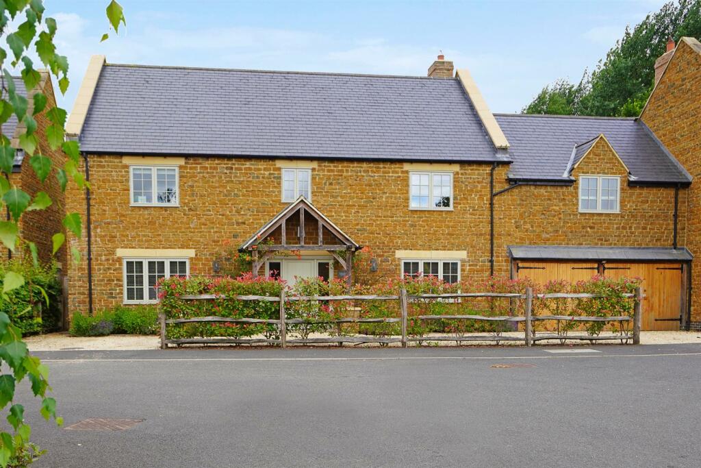 Additional image 9 of Manor Farm Court, Priors Marston