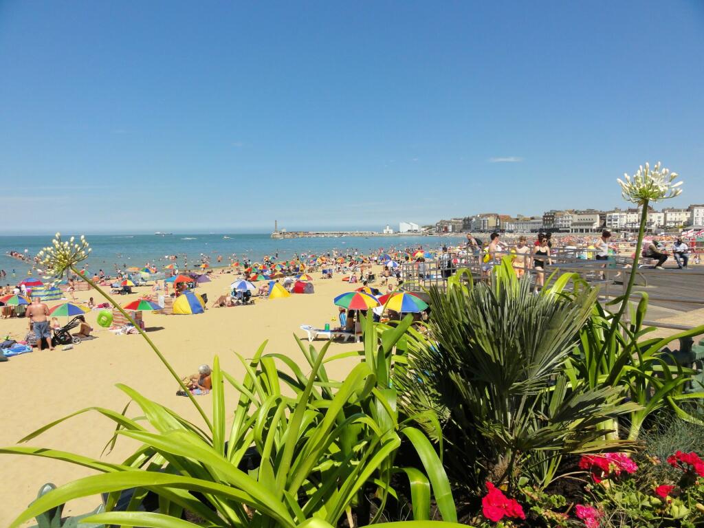 Additional image 5 of Marine Gardens, Margate, CT9