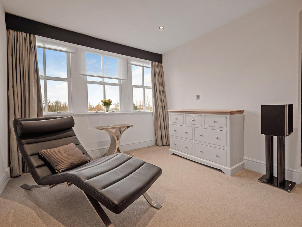 Additional image 25 of Warwick New Road, Leamington Spa, Warwickshire CV32 6AA