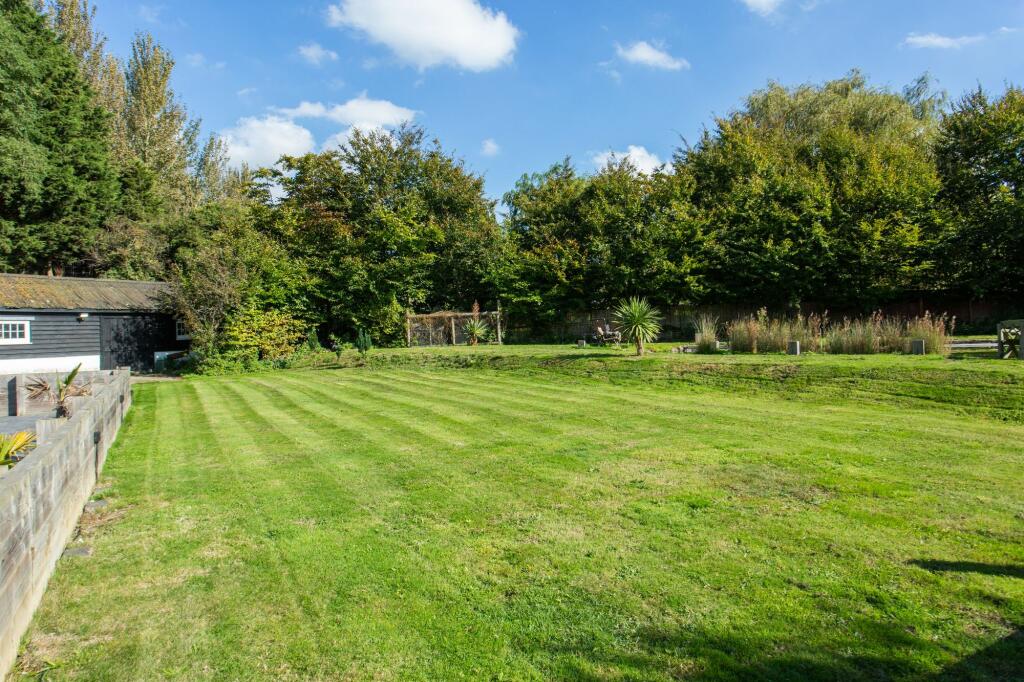 Additional image 50 of Shatterling, Canterbury, CT3