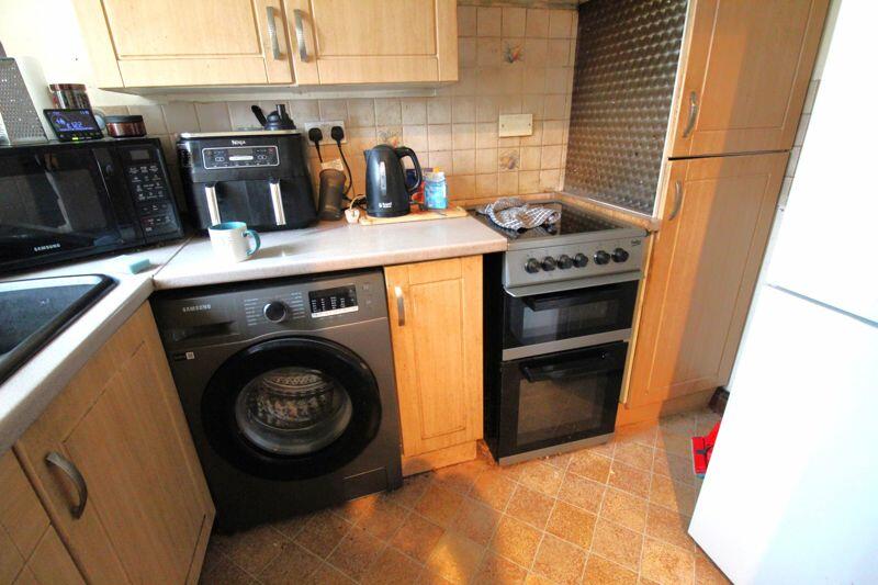 Additional image 8 of Priors Barn Close, Derby