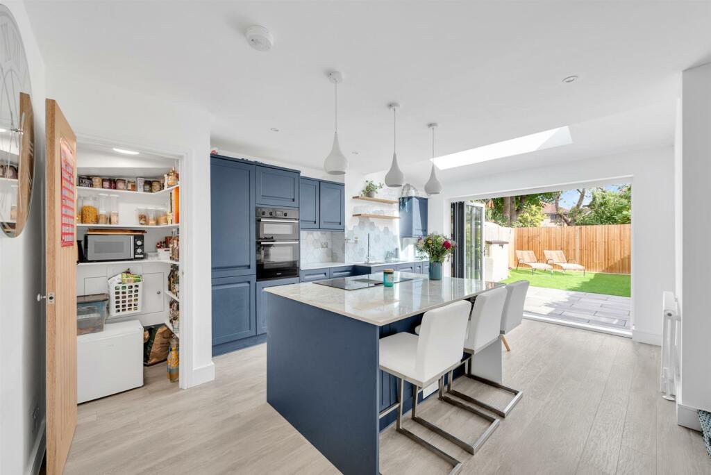 Additional image 6 of Woodchurch Close, Sidcup, DA14 6QH