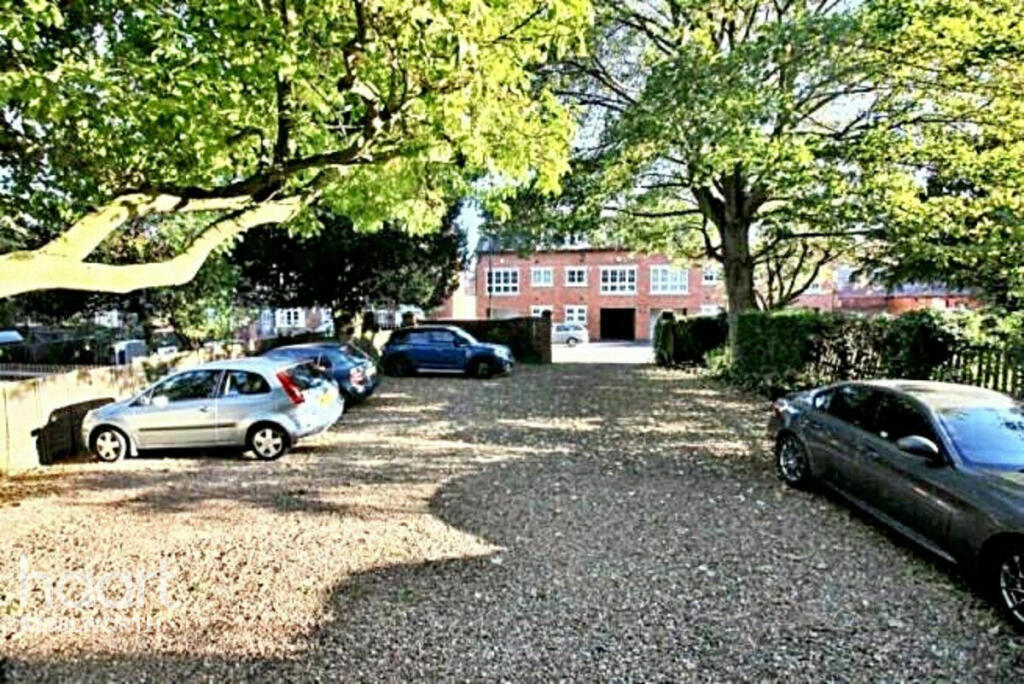 Additional image 12 of Clarendon Road, Kenilworth