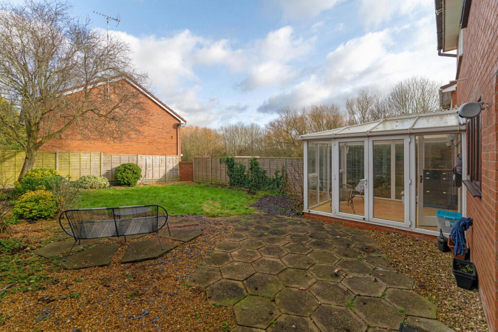 Additional image 2 of Helmdon Close, Rugby, CV21