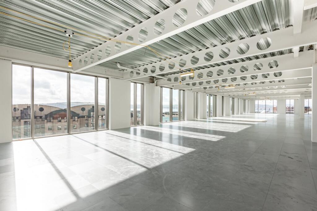 Additional image 4 of 2 Greenmarket, Dundee, DD1 4QB