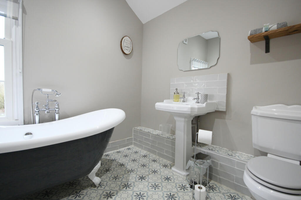 Additional image 20 of Dutton Locks,  Acton Bridge, CW8