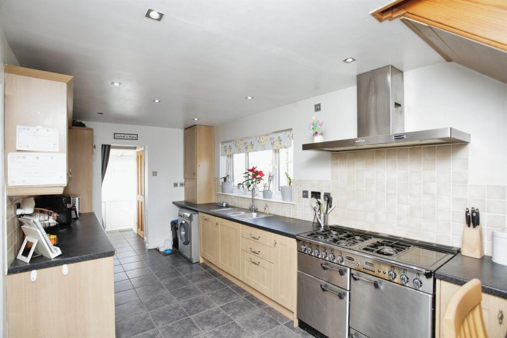 Additional image 6 of South Road, Clifton Upon Dunsmore, Rugby