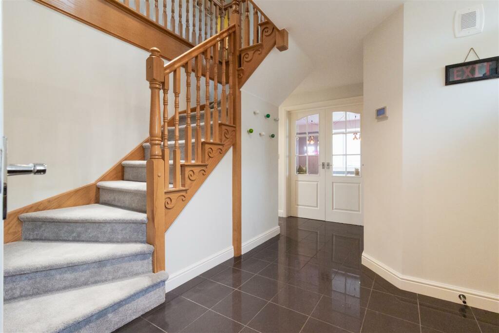 Additional image 20 of Long Hassocks, Rugby