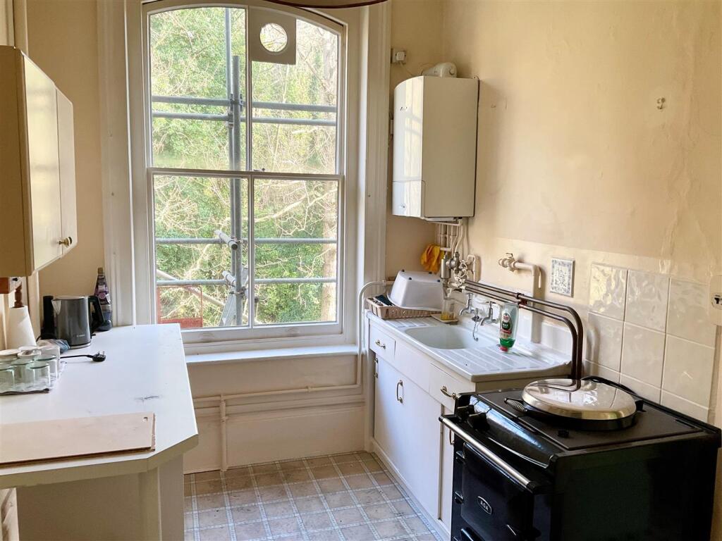 Additional image 5 of 9 Victoria Park, Dover