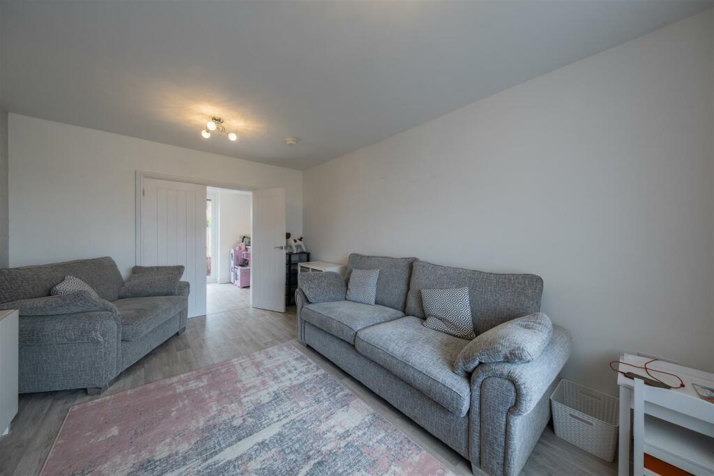 Additional image 10 of Yew Tree Drive, Barnton, Northwich