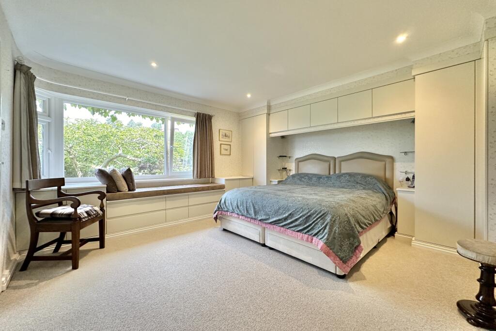 Additional image 14 of Radnor Cliff Crescent, Sandgate, Kent