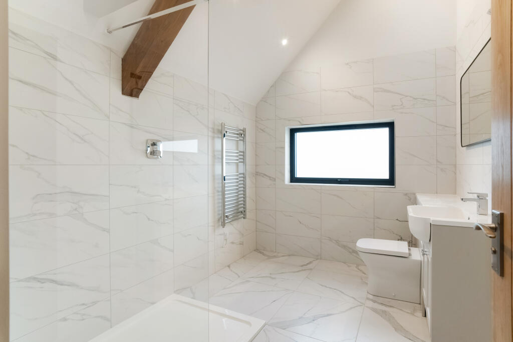 Additional image 13 of The Close, Clifford Chambers, CV37