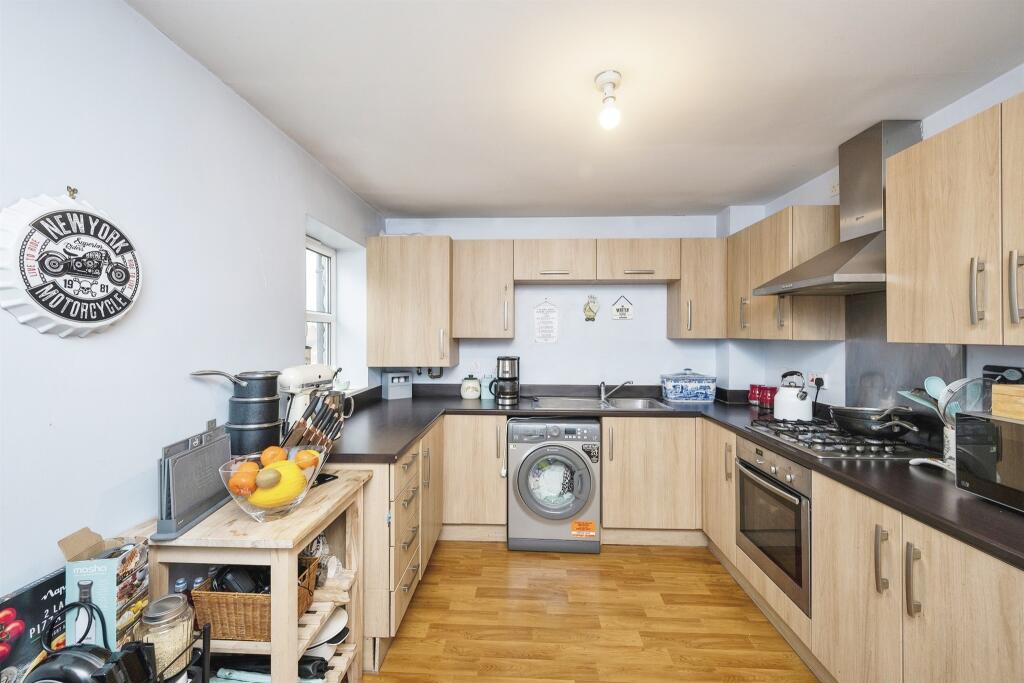 Additional image 7 of Spinnaker Close, Ripley