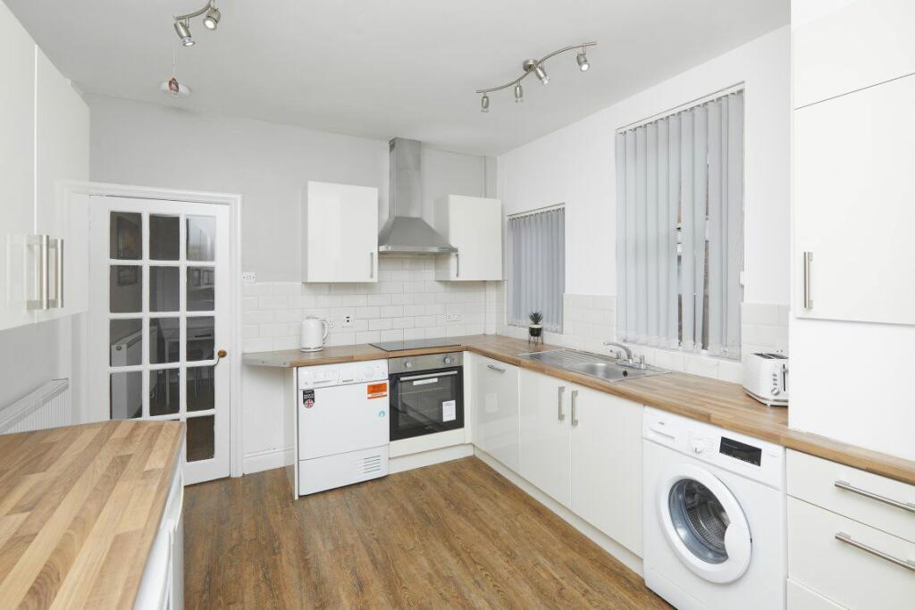 Additional image 13 of Stepping Lane