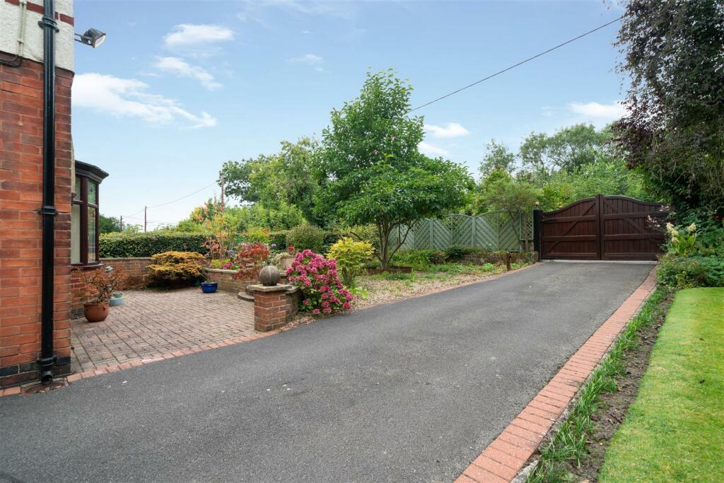 Additional image 37 of Leafields, Moorwood Moor, South Wingfield, DE55 7NU