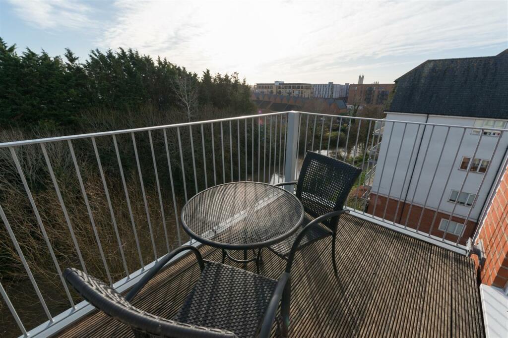 Additional image 7 of Westwood Drive, Canterbury
