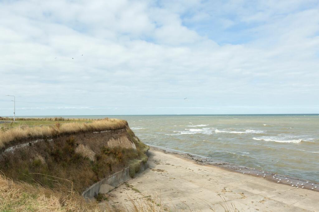 Additional image 26 of The Parade, Birchington, CT7